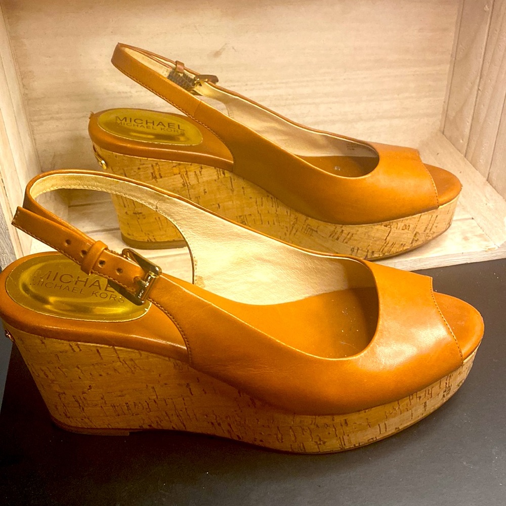 Michael Kors, Keegan Patent-leather Espadrille Wedge, Natural 7.5M